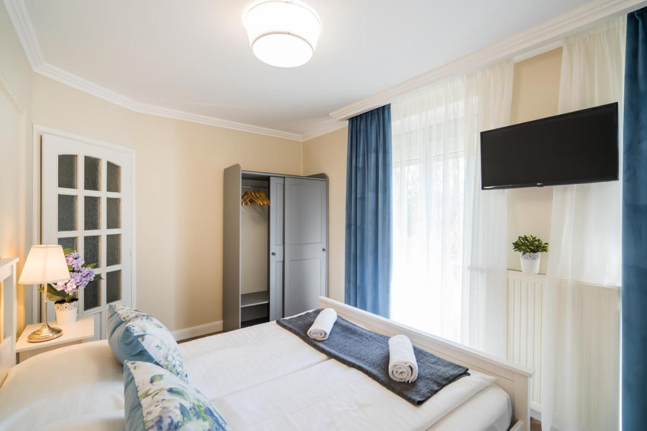 Apartment Csenge *